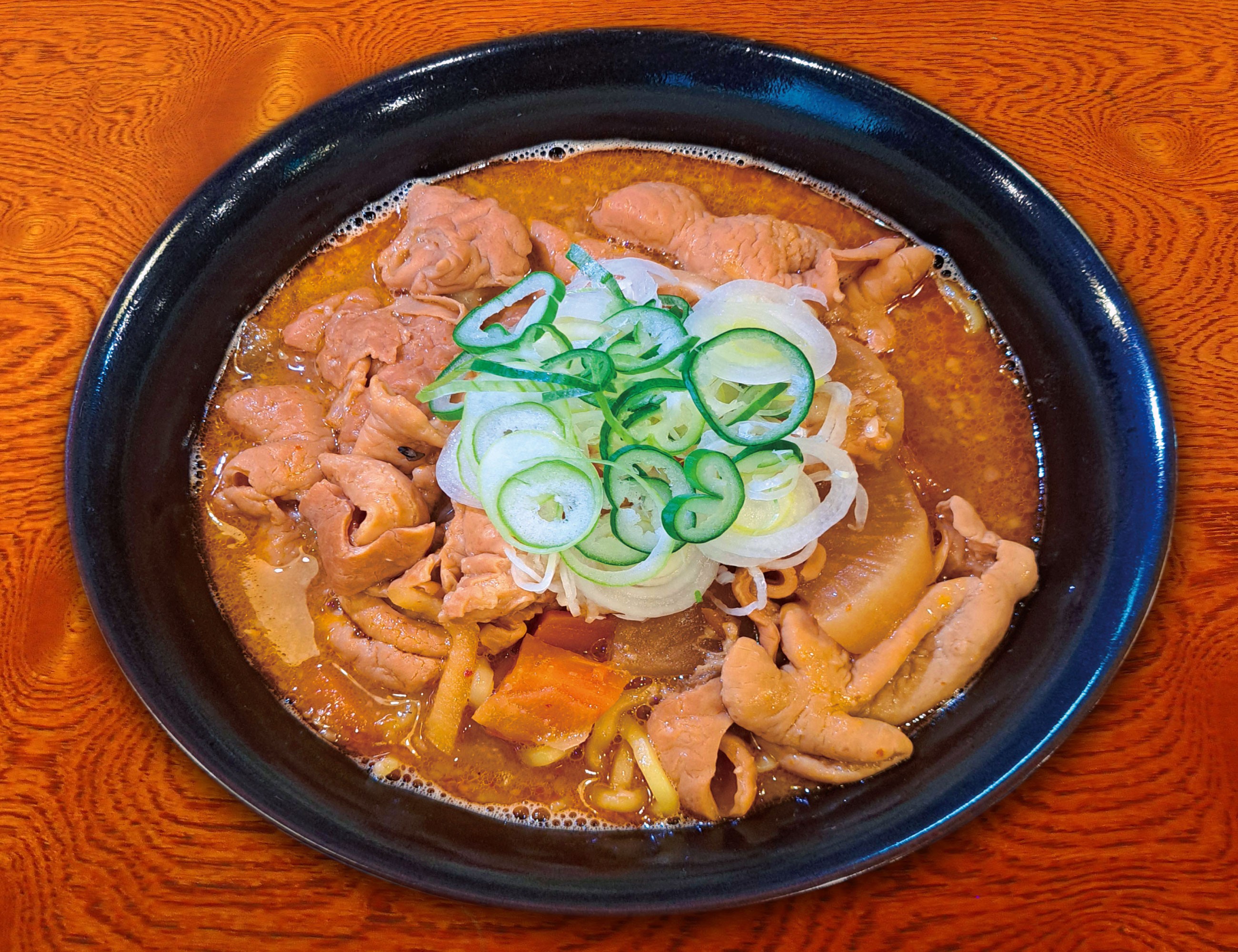 ピリ辛もつ煮ラーメン